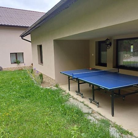 Casa Radu Apartamento Novaci-Străini Exterior foto