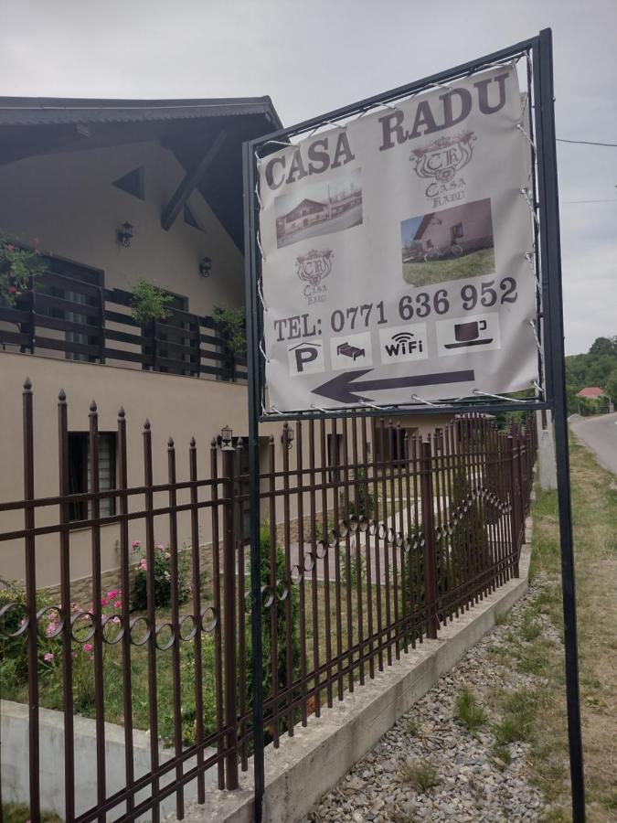 Casa Radu Apartamento Novaci-Străini Exterior foto